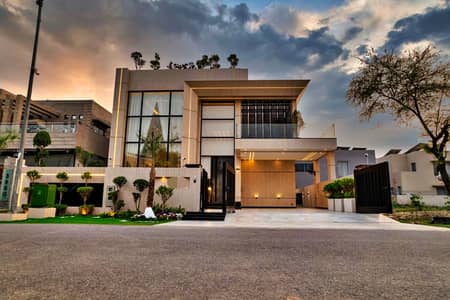 1 KANAL BRAND NEW FULL BASEMENT SEMI FURNISHED BUNGALOW FOR SALE PHASE 6