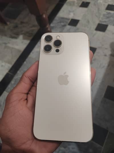 12 pro max gold 256gb non pta  all ok ha 85% bettry health