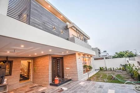 Onwer Bulid One Kanal Luxury Bungalow With Basement For Sale At Super Hot Location Near Defence Raya