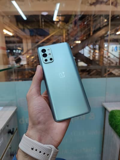 OnePlus 9r | RAM 12GB STORAGE 256GB | PTA Approved
