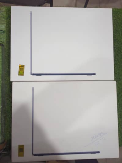 Apple MacBook air 15 inch 24gb 512gb and 16gb 256gb box packed