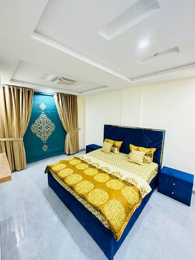 A Beautiful 1 Bed Room Luxury Apartment Rent On Daily Bahria Town Lhr