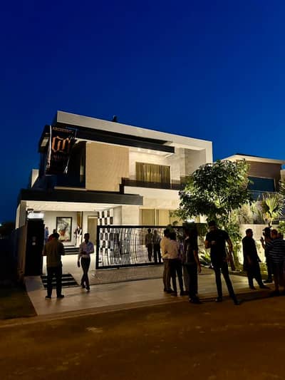 1 KANAL BRAND NEW ULTRA MODERN DESIGN HOUSE FOR SALE IN DHA PHASE 6