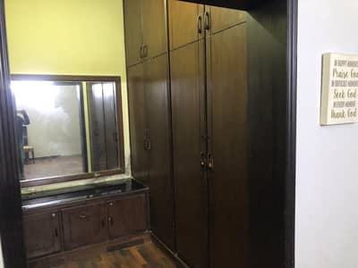 Idol resisdence for families reasonable rent