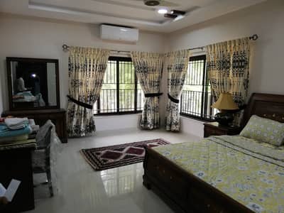 UPPER PORTION FOR RENT IN f-6