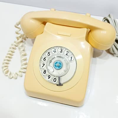 Vintage 1980s British Telecom Rotary Dial Telephone TELE 8746 G
