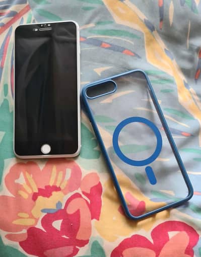 iPhone 7 plus 128 my WhatsApp number 03241295120