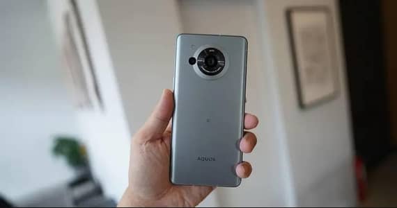 Aquos r7 12/256 Official pta approved 03703789225