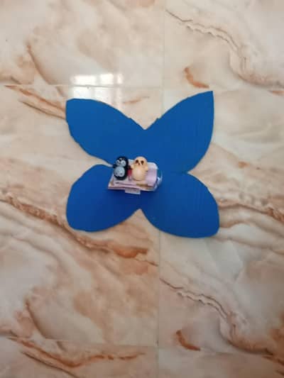 I am selling beautiful butterfly wall decor.
