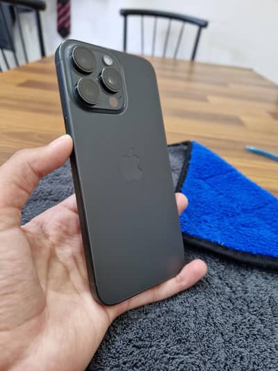 iPhone 15 pro max Factory unlock