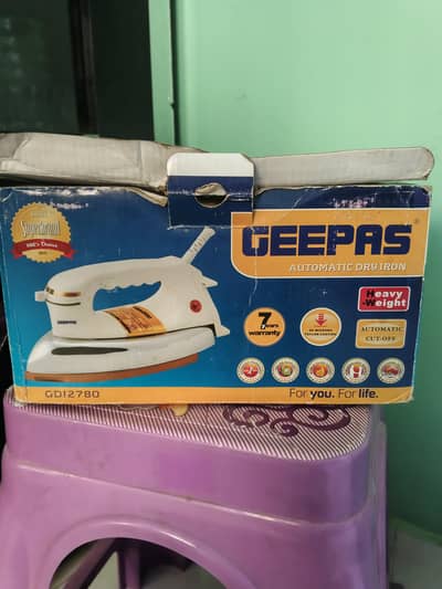 Geepas Dry Iron