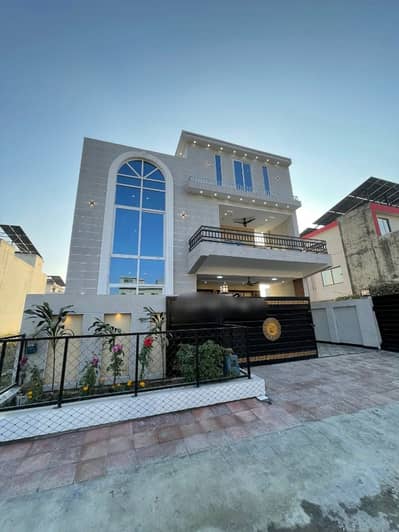 10 Marla ( 35*65 Block C 1 ) Double Unit Brand New House Available For Sale in Multi Gardens Islamabad.