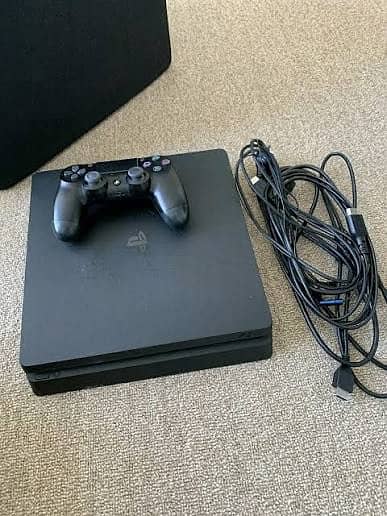 PS4 Jailbroken Console Bundle with 2 Controllers & 12 Popular Games”