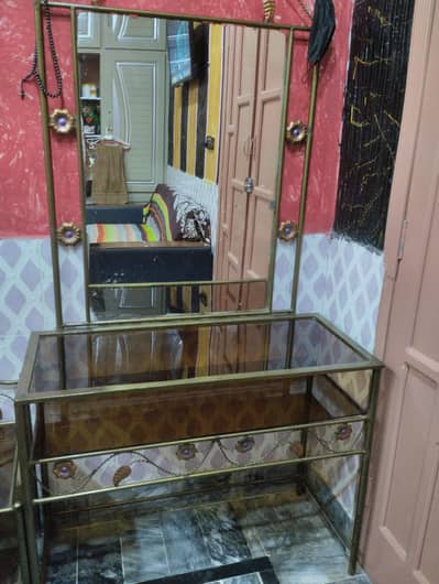 Bed + mattress with side tables and dressing