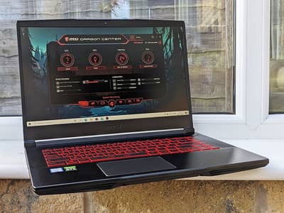 MSI CORE i5 9th gen 32GB 512 GB SSD RTX 2060 6 GB Display 144 Hz