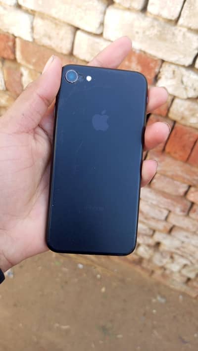 I phone 8 original condition 10/10 exchange posible