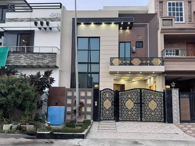 5 MARLA BRAND NEW HOUSE AVAILABLE FOR SALE (AT REASONABLE PRICE) IN CITI HOUSING GUJRANWALA