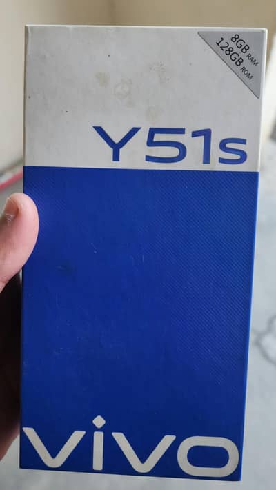 vivo Y51s 8/128 with box with original charger and cable