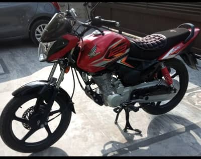 Honda cb125f