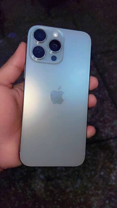 iPhone 16 pro max 1 TB JV phone Box ky sath