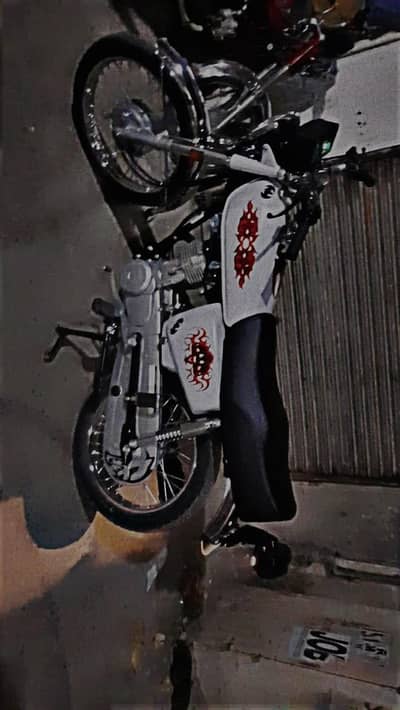 HONDA CG125 2025 MODEL TOTAL GENIUNE LUSH CONDITION