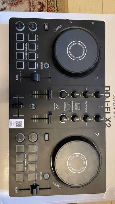 Pioneer/Alpha Theta DDJ-FLX2 DJ
