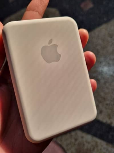 Iphone Battery pack Mega Safe