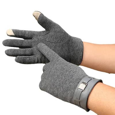 Best gloves for winter . with fingers out  . you can enjoy after wear