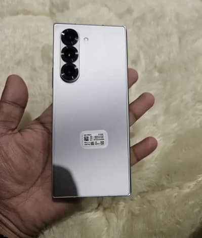 samsung Zfold 6 12/512  [ non PTA]