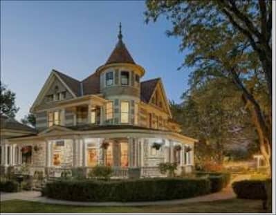 Investor Alert 1777sqy Prime Location Old House for Sale F-7 Islamabad