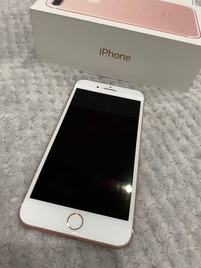 I phone 7 plus 128 GB with box WhatsApp number 0326.3520534