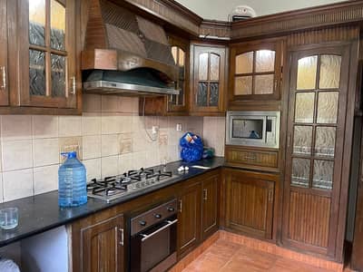 UPPER PORTION FOR RENT IN F-6