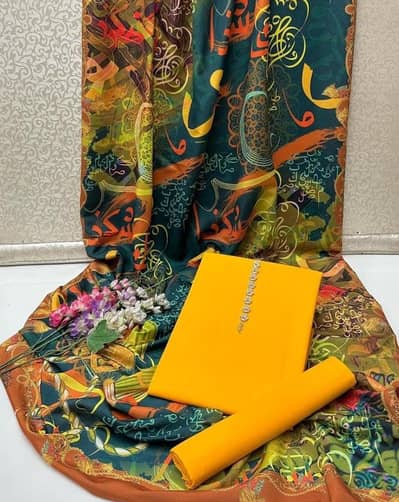 نفیس کتان سلک 3 پیس سوٹ دوپٹہ کیلیگرافی کے ساتھ