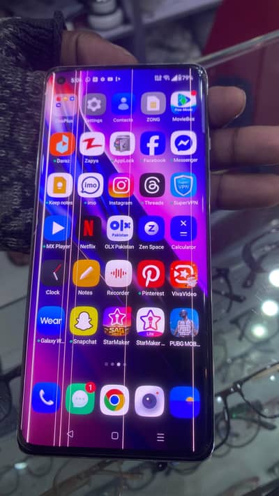 one plus 8  8gb Rom 128gb memory