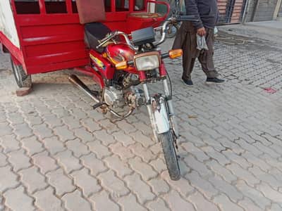 United 100cc loader Rikhshaw for sale