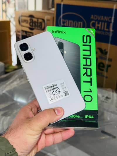 Infinix smart 10 4/64gb