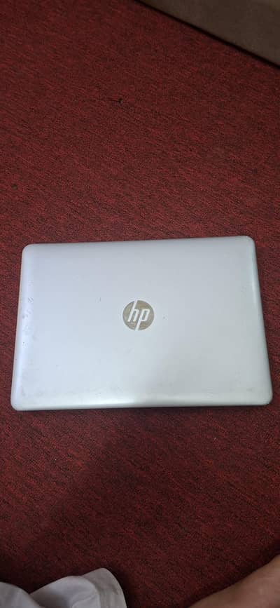 Core i5 7th call and what's app 03409905343