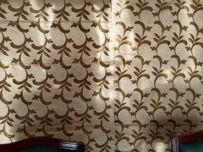 Beautiful n stylish cut border blind