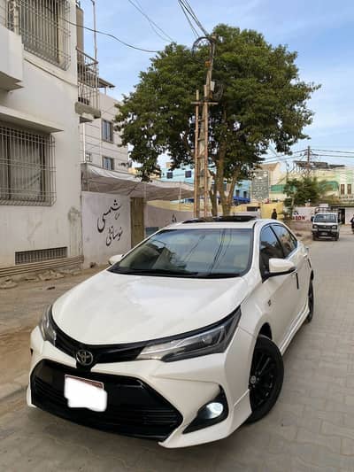 Toyota Corolla Altis Grande 2017/18