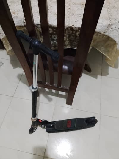 Ride 858 Kick scooter