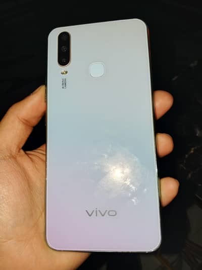 vivo y17