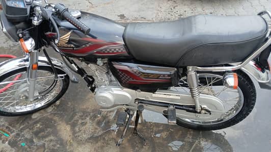 Honda CG 125 2024