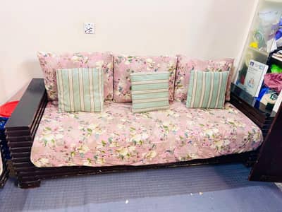Seven seater sofa set