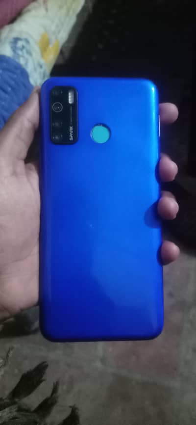 Tecno camon 15