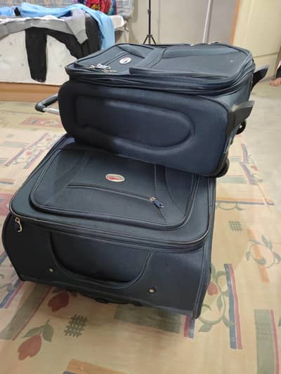 suitcase set of two  best for travelling abroad