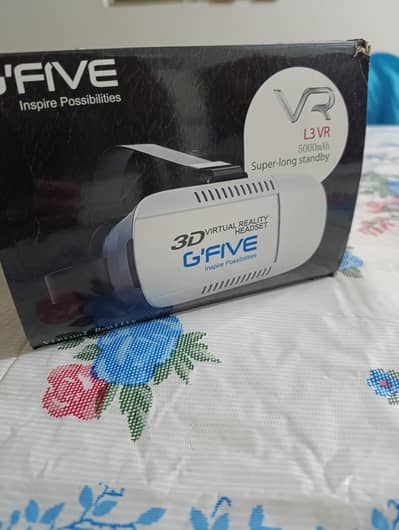 VR HEADSET FOR PHONES