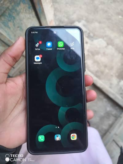 Infinix HOT 40