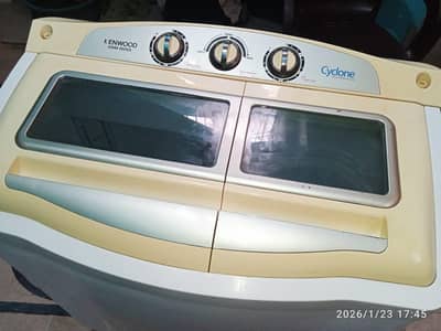 Kenwood washing machine twin tub model number KWM-950SA