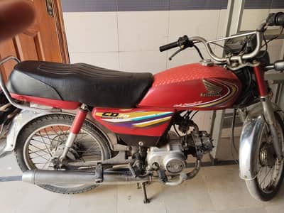 honda 70 bike 2015 model enjon pack good condition