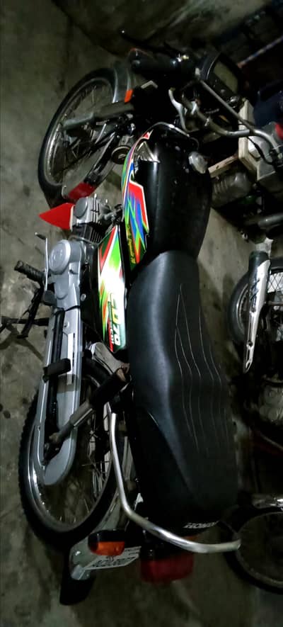 O3OO7896065 FULLY LUSH HONDA CD 70CC MODEL 2O2O/21